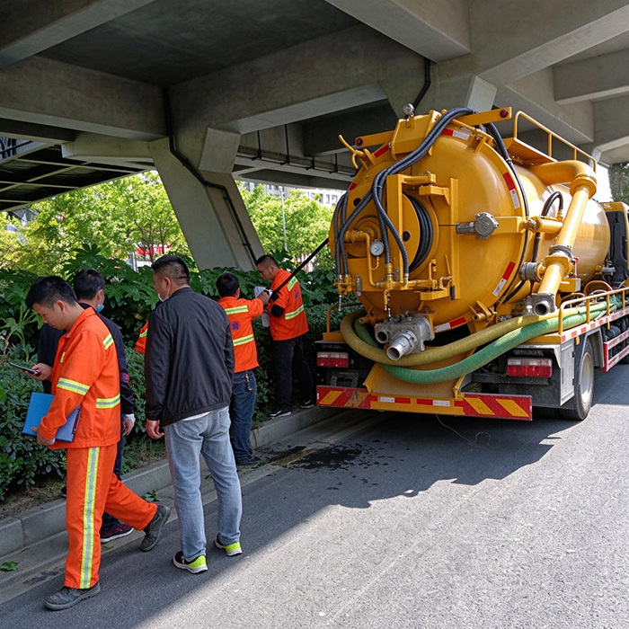 滨湖区高架桥下市政雨水井吸污清运工程
