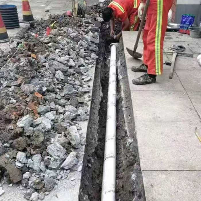 锡山区某小区排水管道更换与沟槽回填恢复工程